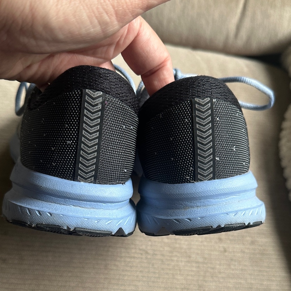 Brooks Women's Launch 6 Running Shoes, - Picture 5 of 14
